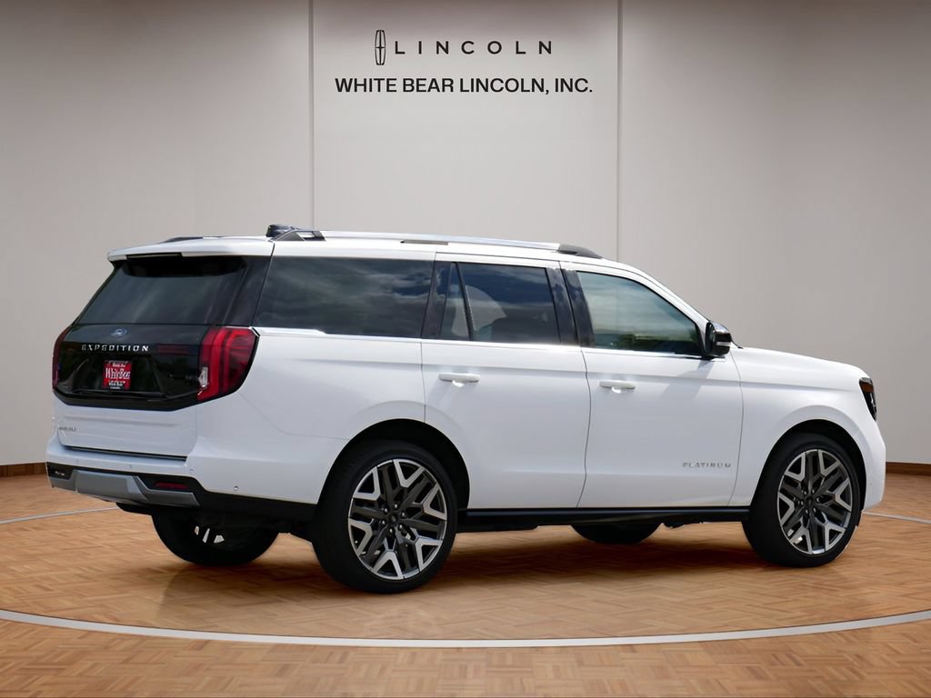 Used 2025 Ford Expedition Platinum w/ Platinum Ultimate Package AWD/4WD image 5