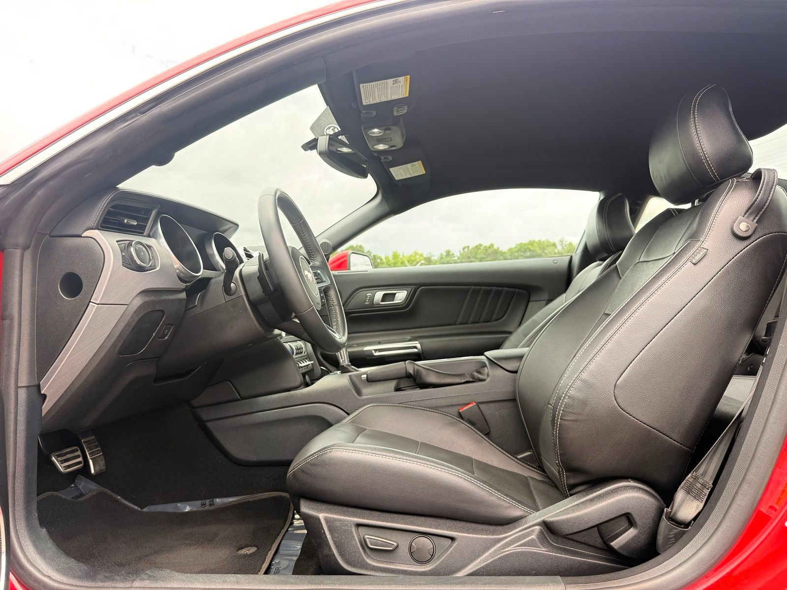 Used 2020 Ford Mustang Premium w/ Pony Package RWD image 17