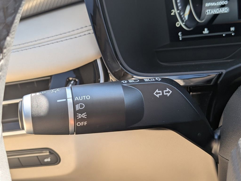 Used 2025 INFINITI QX60 Luxe image 28