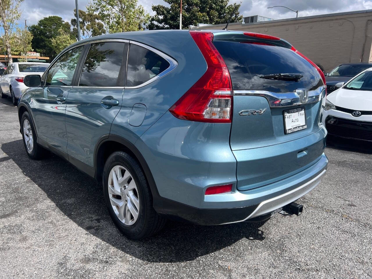 Used 2016 Honda CR-V EX image 3