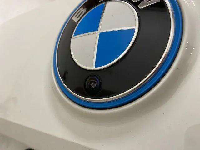 Used 2024 BMW iX xDrive50 w/ Premium Package AWD/4WD image 96