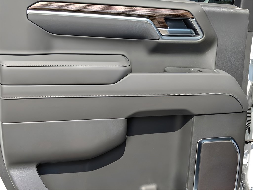New 2026 GMC Sierra 1500 Elevation image 23
