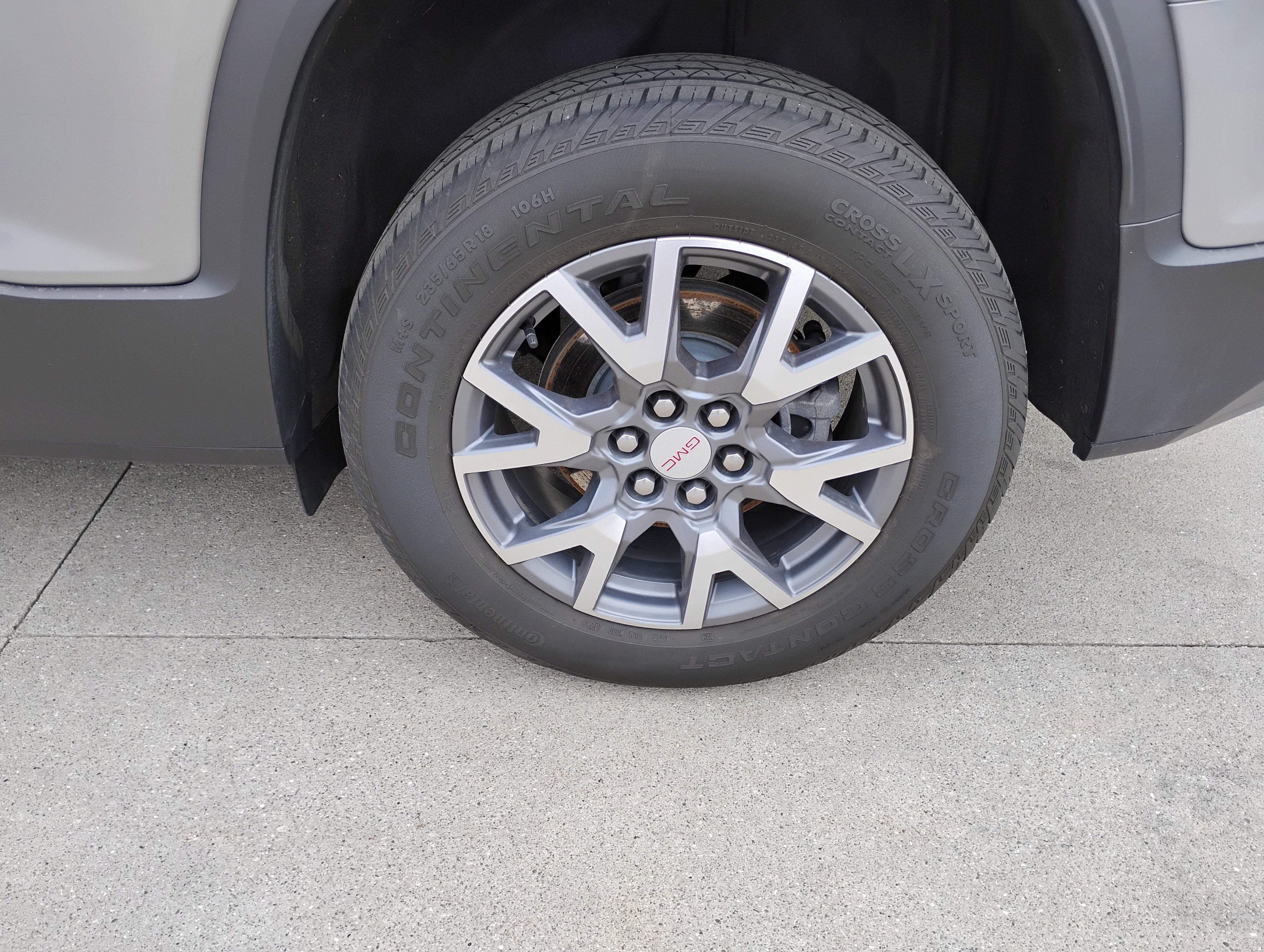 Used 2023 GMC Acadia SLT image 24