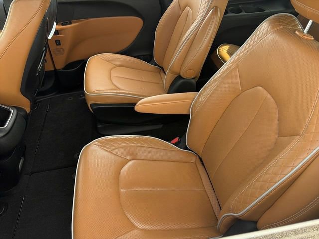 Used 2022 Chrysler Pacifica Pinnacle image 17