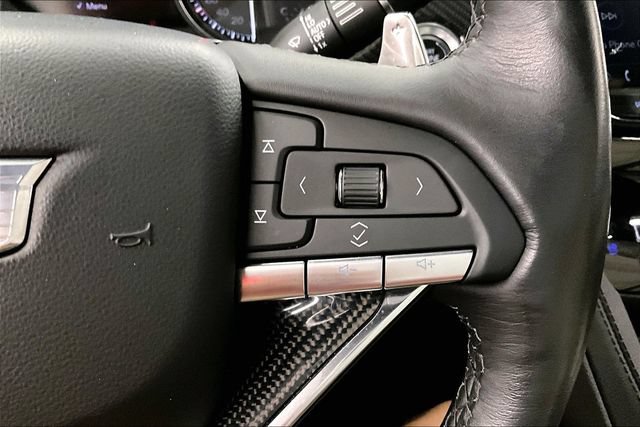 Used 2024 Cadillac XT6 Sport w/ Technology Package AWD/4WD image 28