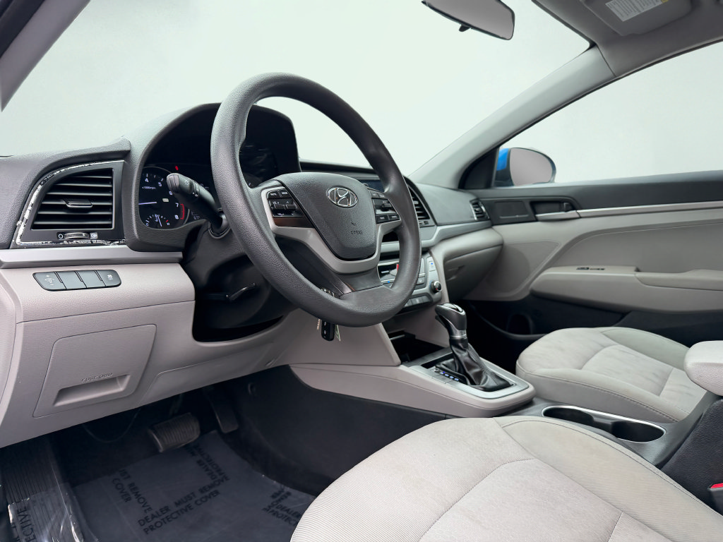 Used 2017 Hyundai Elantra SE FWD image 43