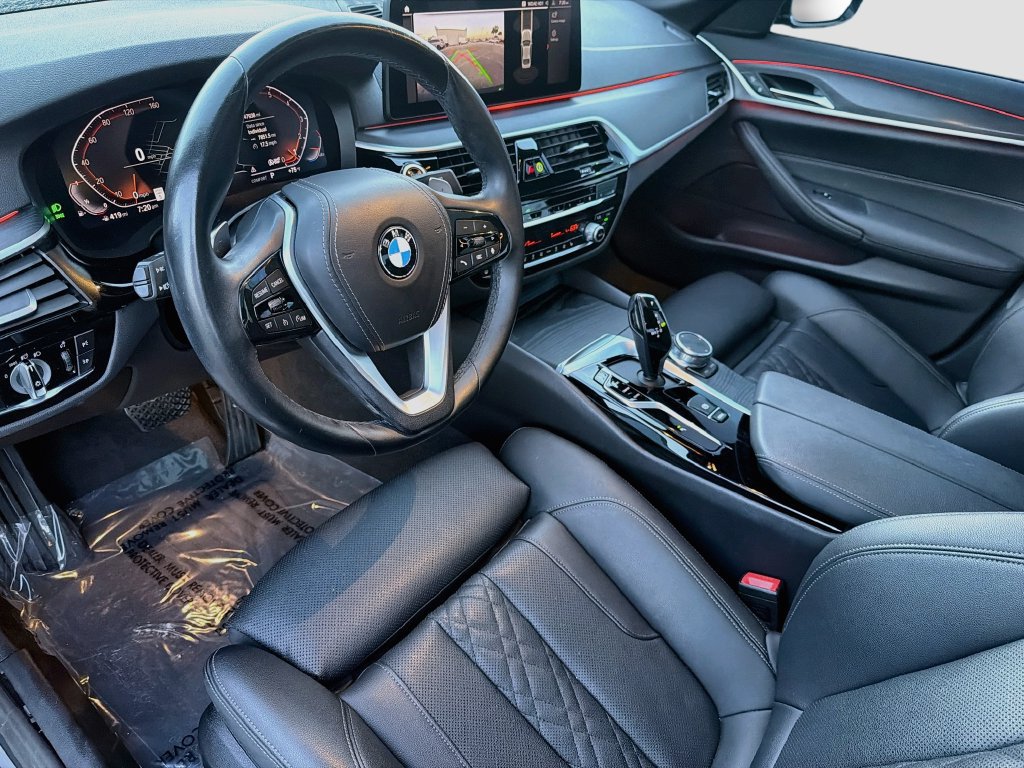 Used 2023 BMW 530i w/ Convenience Package RWD image 26
