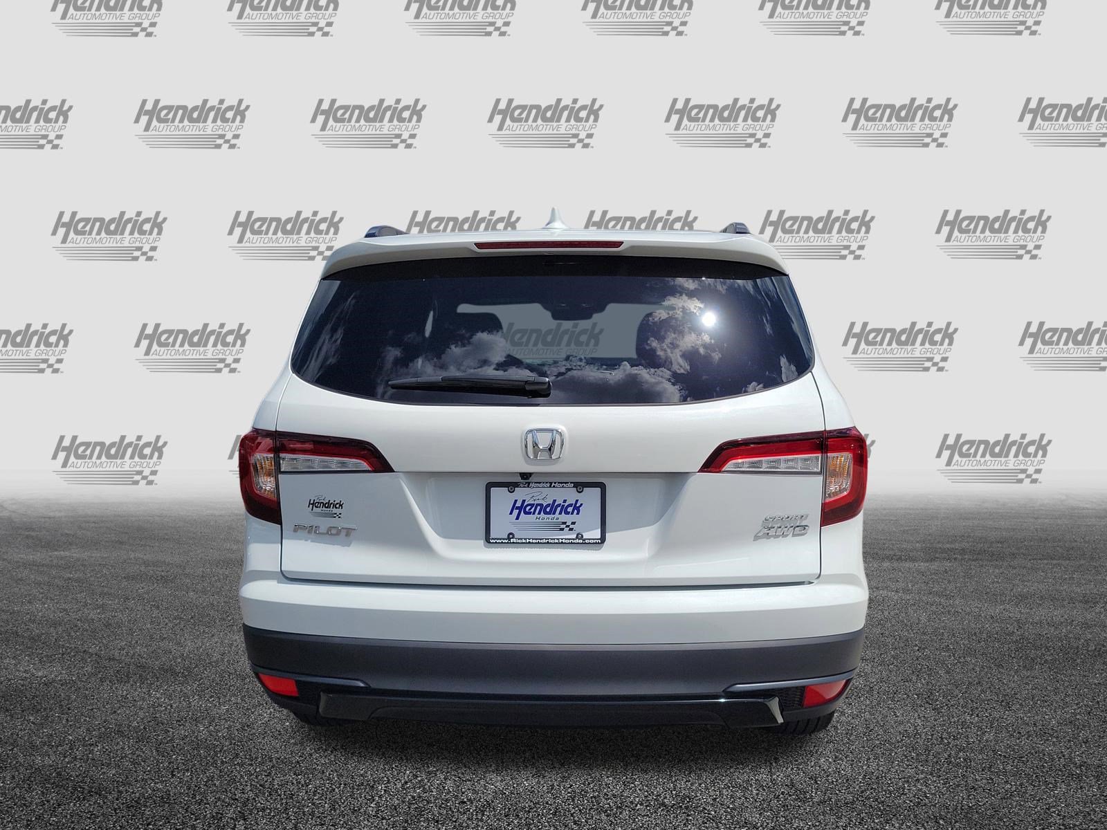 Used 2022 Honda Pilot Sport image 6