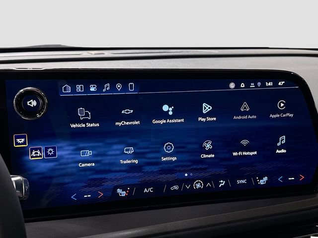 New 2026 Chevrolet Traverse LT w/ LPO, Floor Liner Package FWD image 18