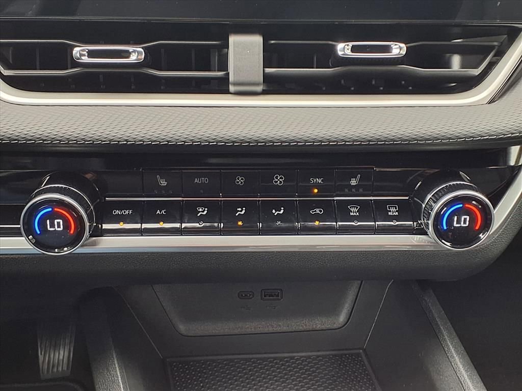 New 2026 Chevrolet Equinox LT w/ Convenience Package II image 15