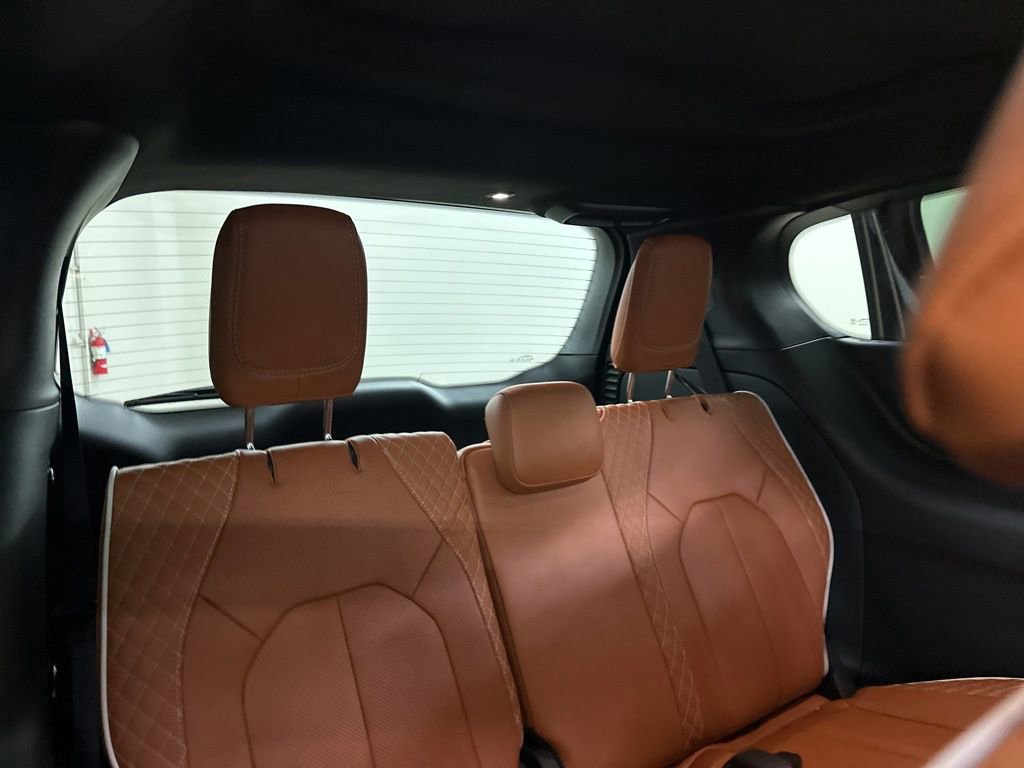 New 2026 Chrysler Pacifica Pinnacle image 22