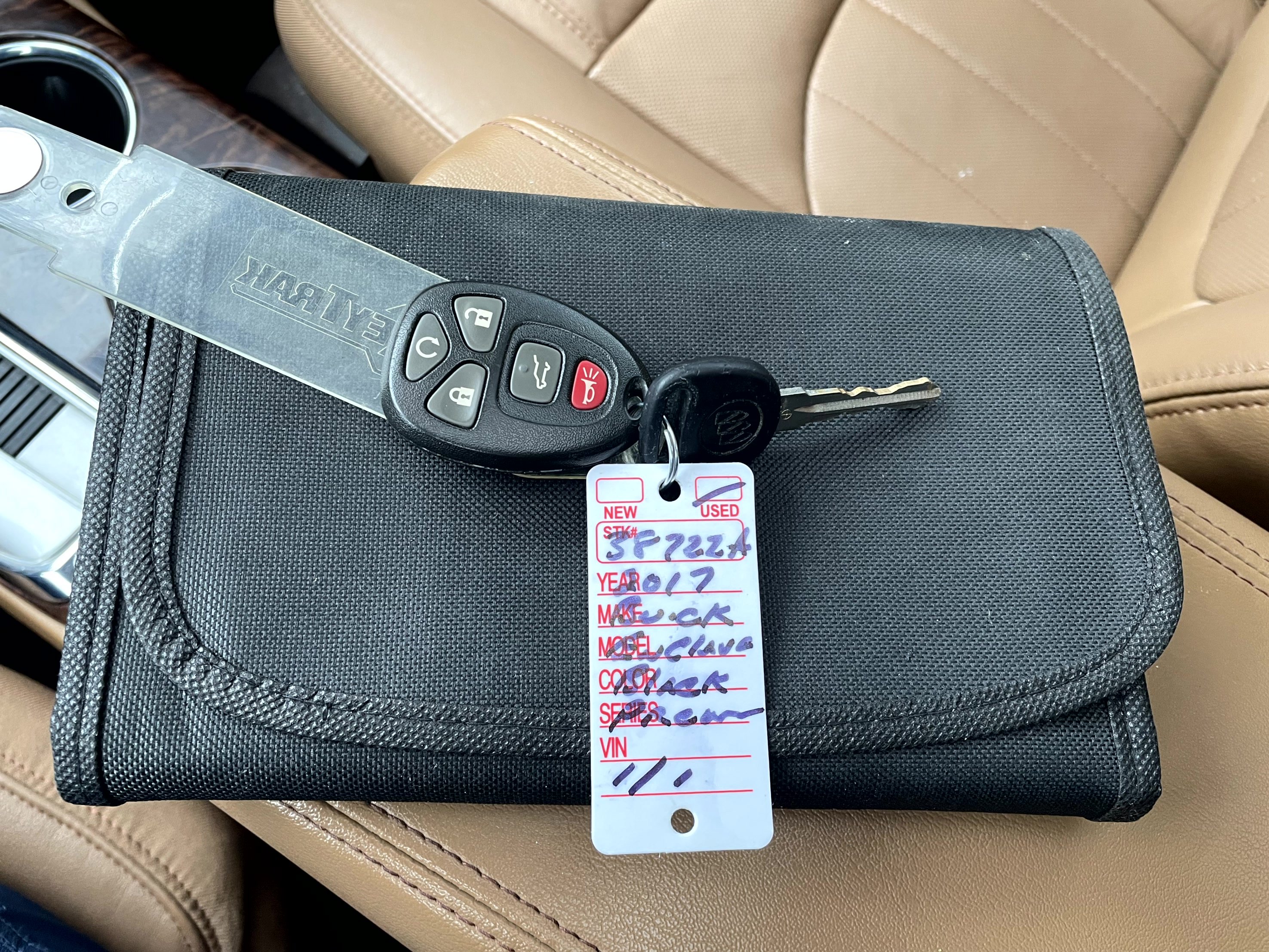 Used 2017 Buick Enclave Premium w/ Experience Buick Package image 21