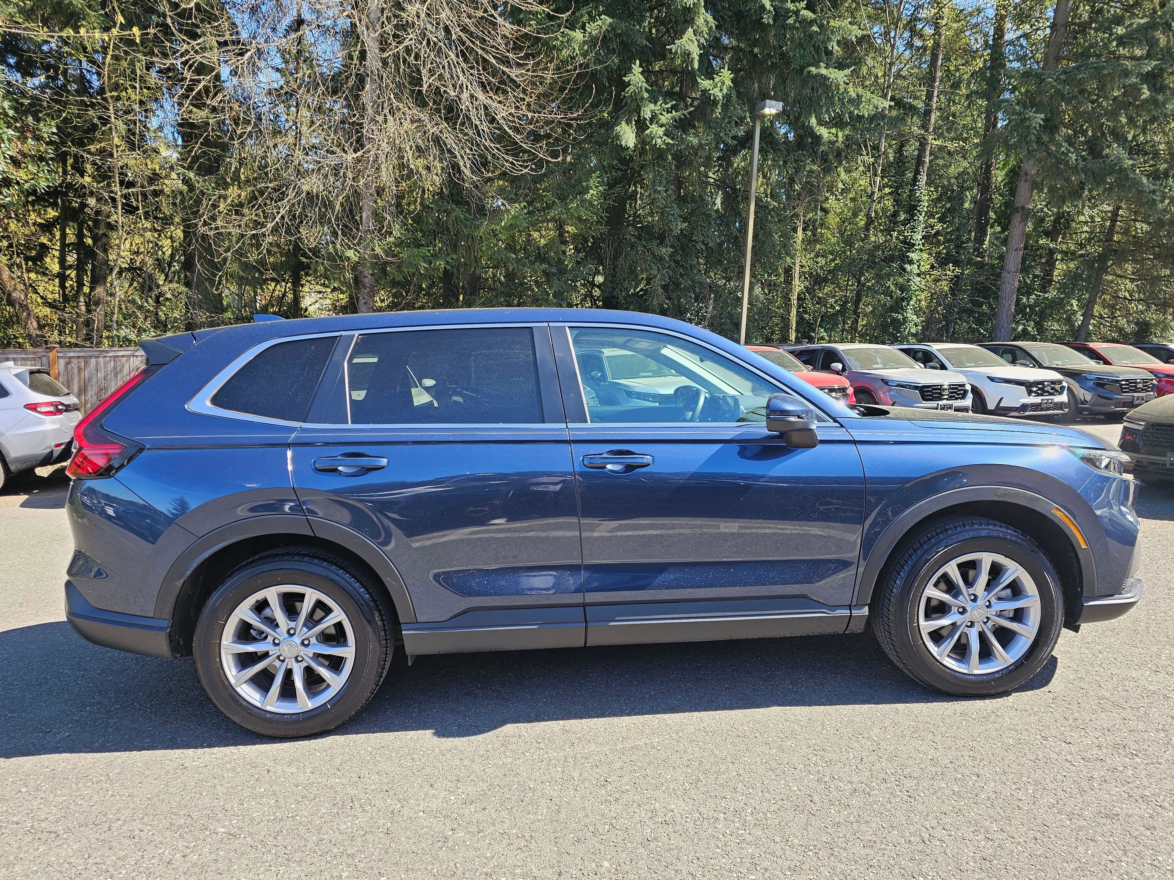 Used 2024 Honda CR-V EX image 8
