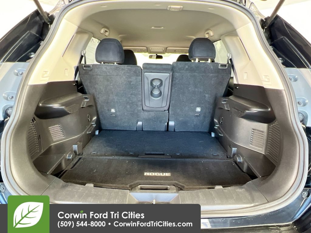 Used 2016 Nissan Rogue S AWD/4WD image 14