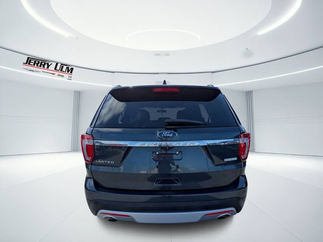Used 2017 Ford Explorer Limited FWD image 4