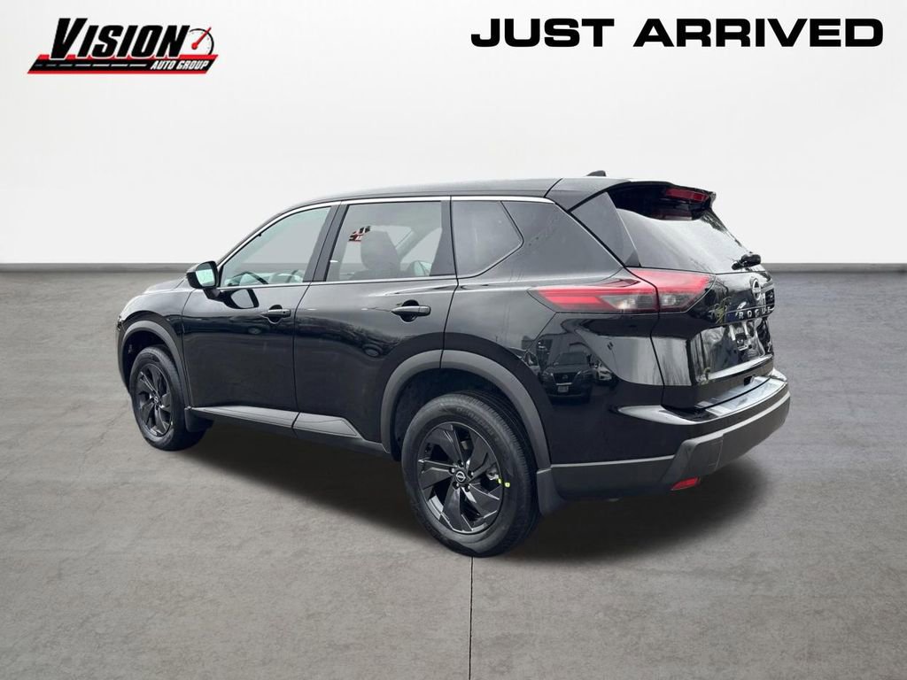 New 2026 Nissan Rogue SV w/ Cold Weather Package AWD/4WD image 7
