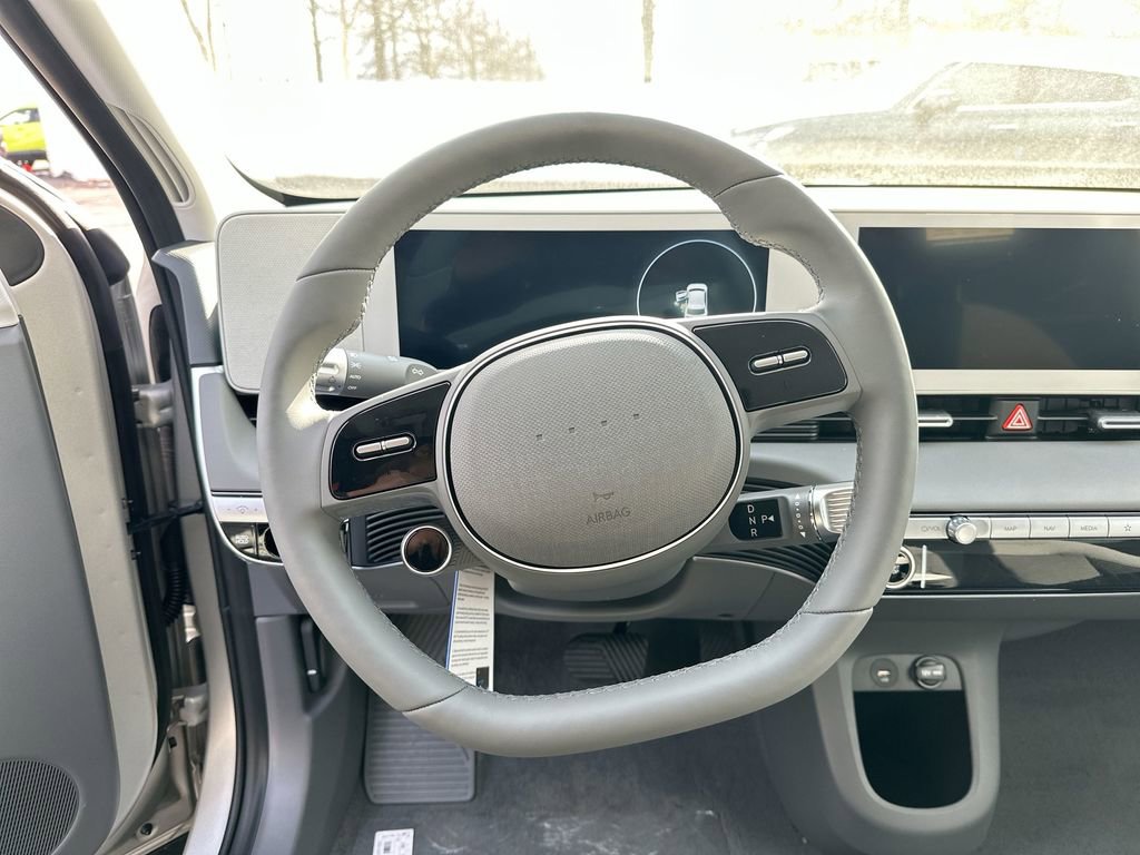 New 2024 Hyundai Ioniq 5 SEL image 34