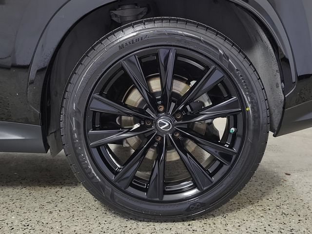 Used 2022 Lexus NX 350 F Sport w/ Towing Package (2000 Lbs) AWD/4WD image 9