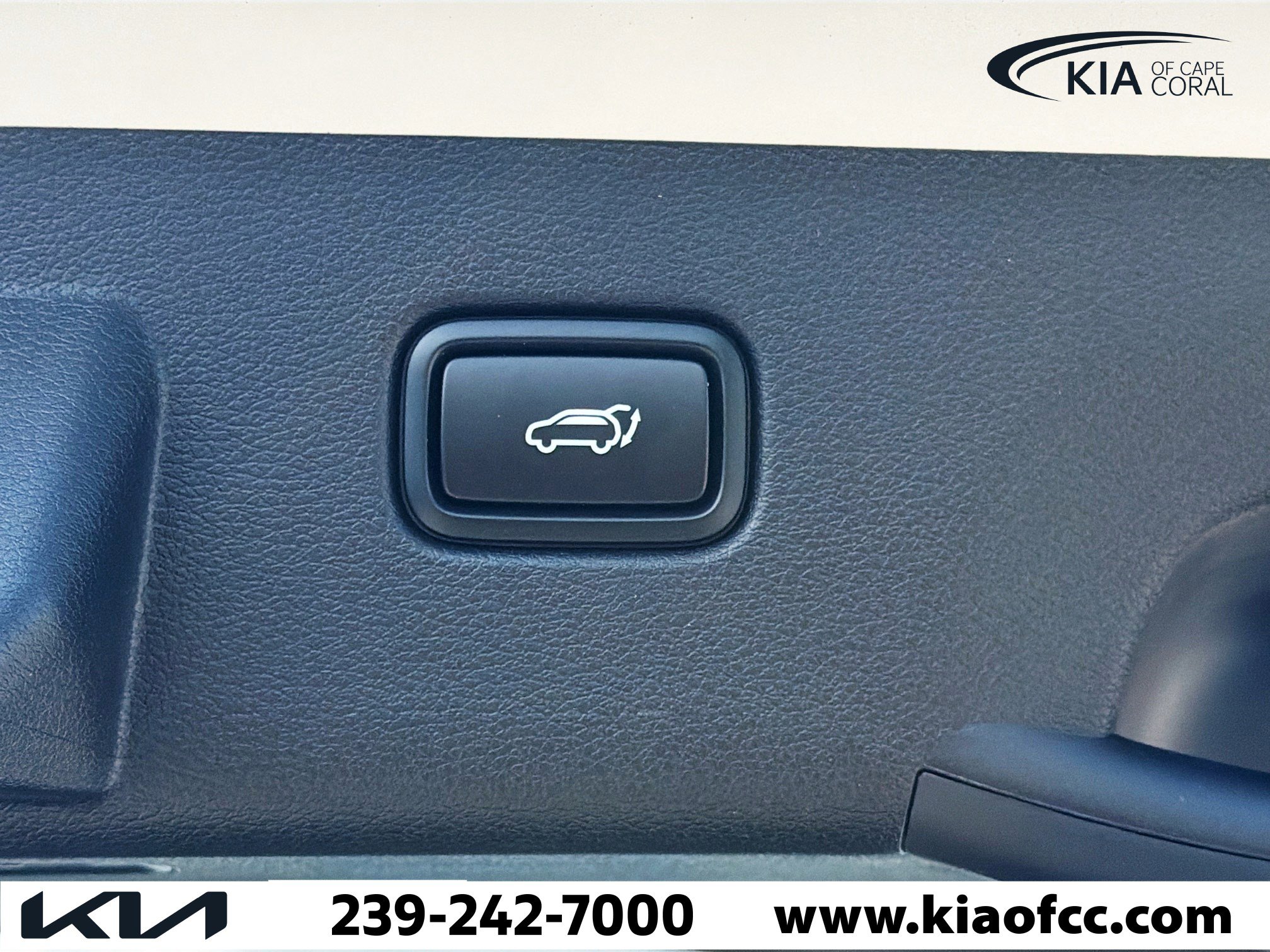 New 2026 Kia Sportage SX image 13