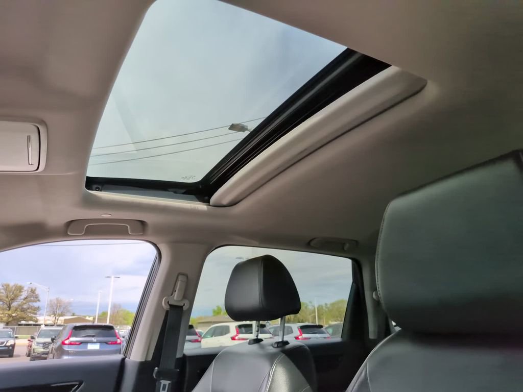 Used 2023 Honda CR-V EX-L image 29