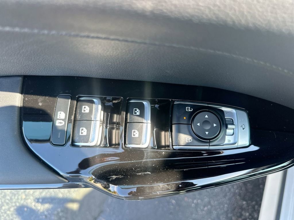 New 2025 Kia K5 EX image 42