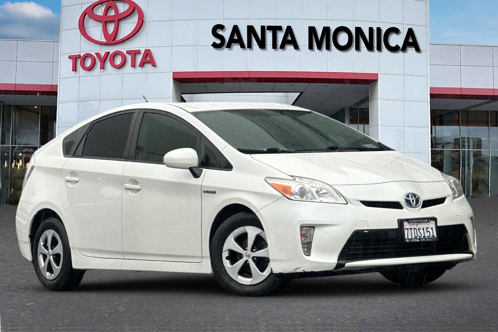 Used 2013 Toyota Prius Four image 2