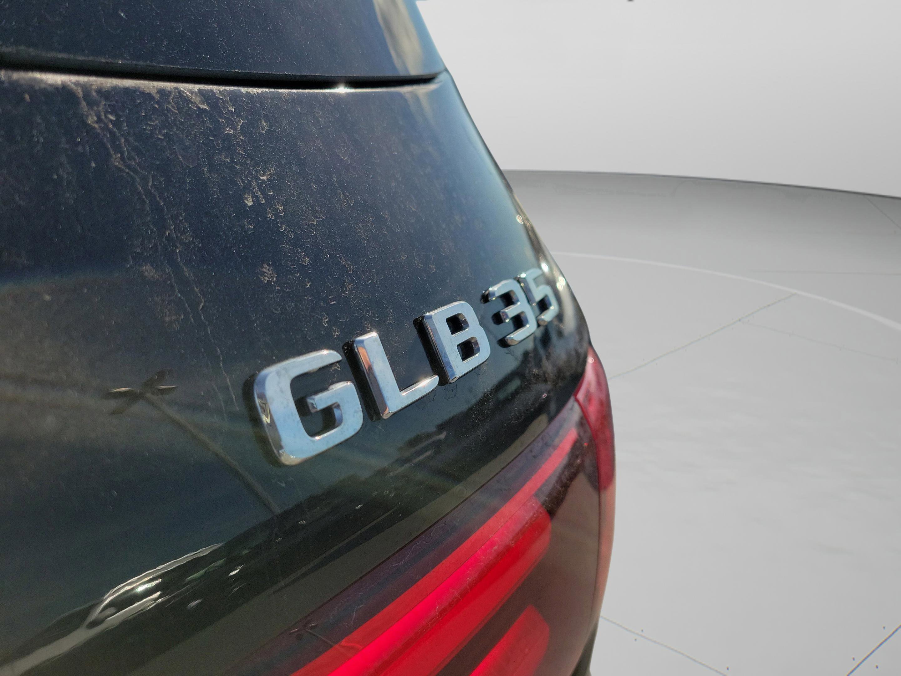 New 2025 Mercedes-Benz GLB 35 AMG 4MATIC image 31
