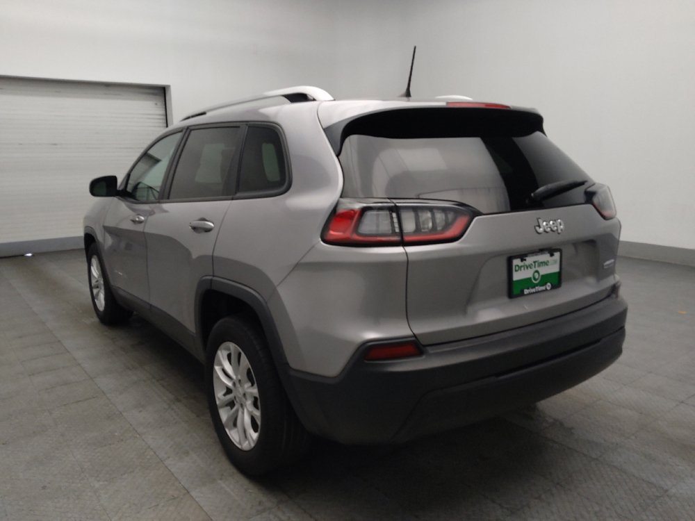 Used 2020 Jeep Cherokee Latitude FWD image 5