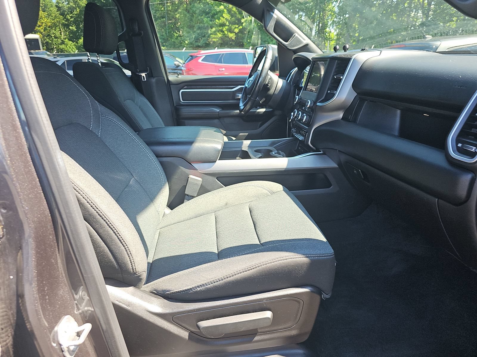 Used 2019 RAM 1500 Big Horn AWD/4WD image 14