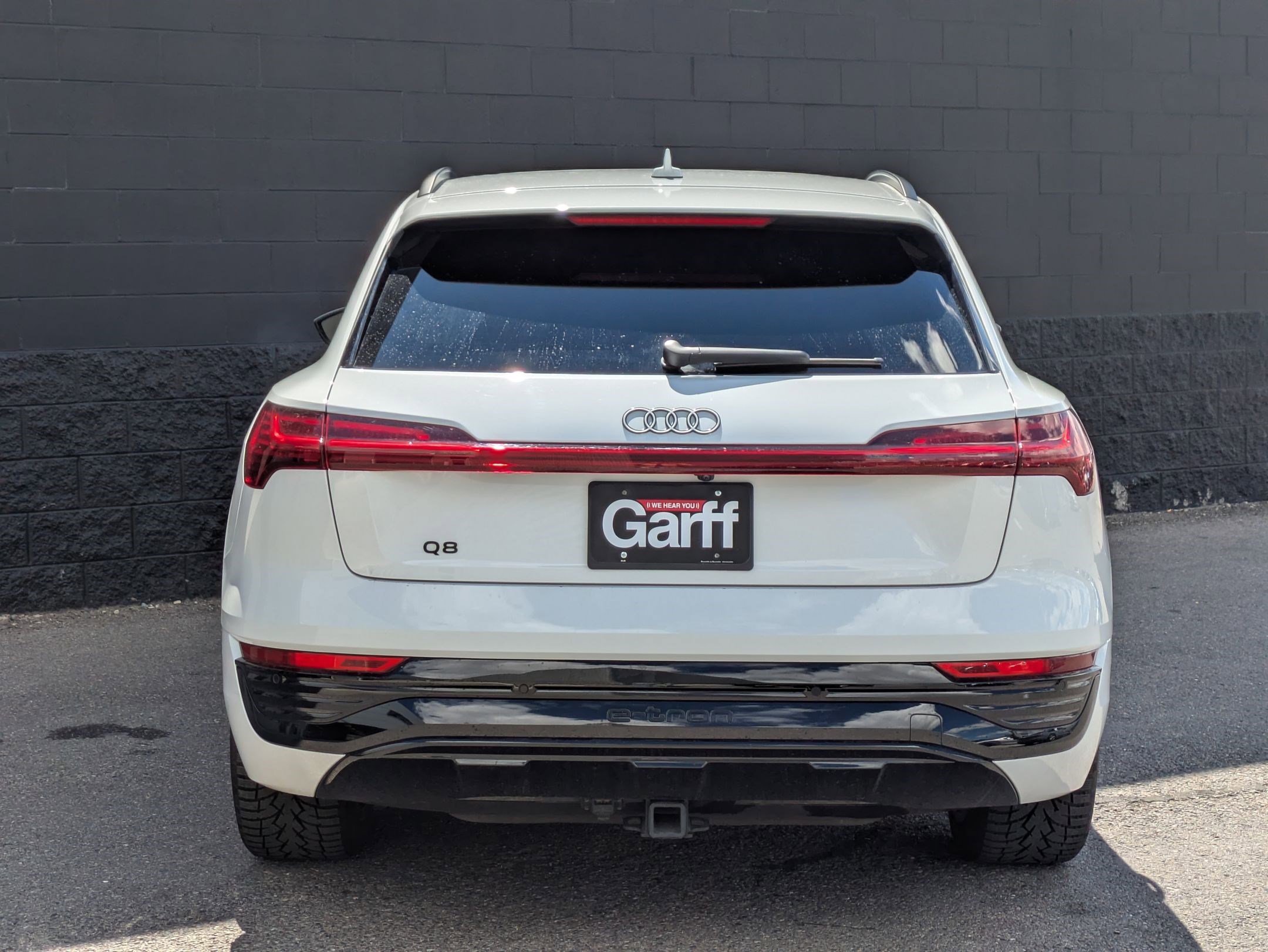 Used 2024 Audi Q8 e-tron Prestige w/ Prestige Package image 6