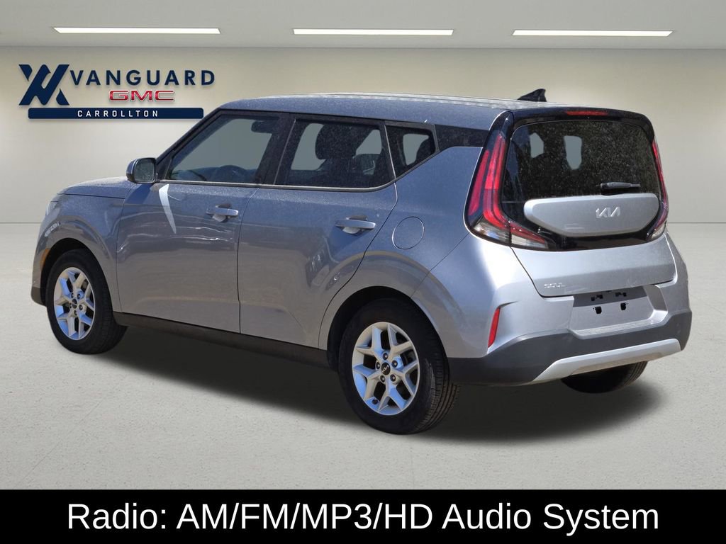 Used 2023 Kia Soul LX w/ Option Group 015 image 4