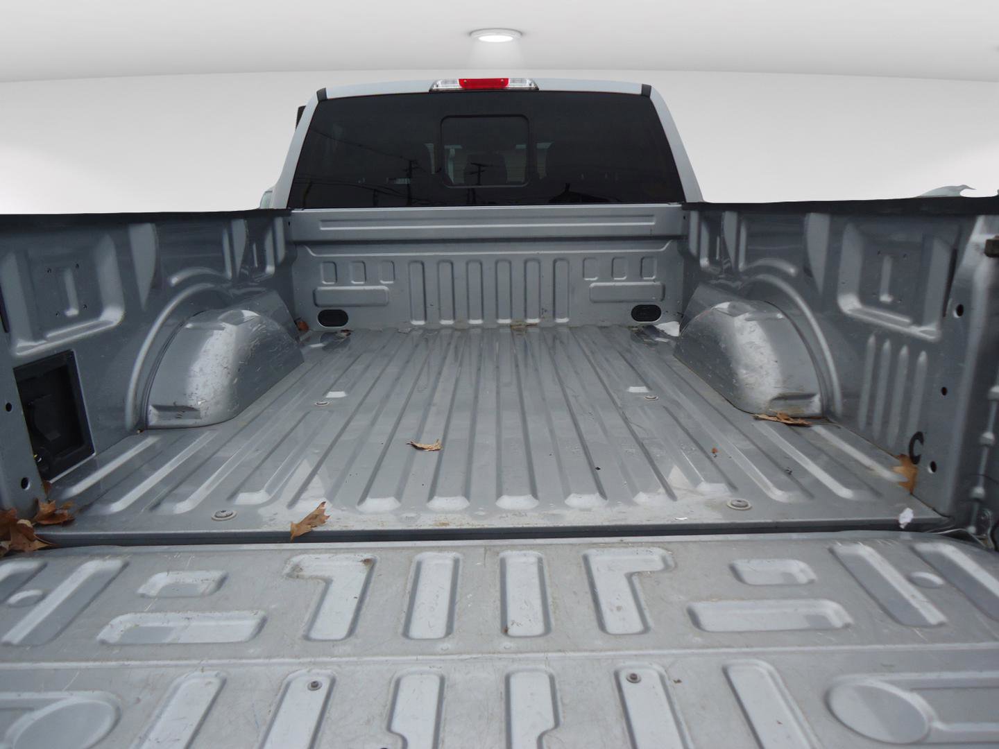 Used 2022 Ford F150 XLT w/ Equipment Group 302A High image 10