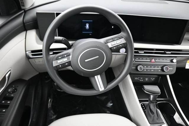 New 2026 Hyundai Tucson SE FWD image 13