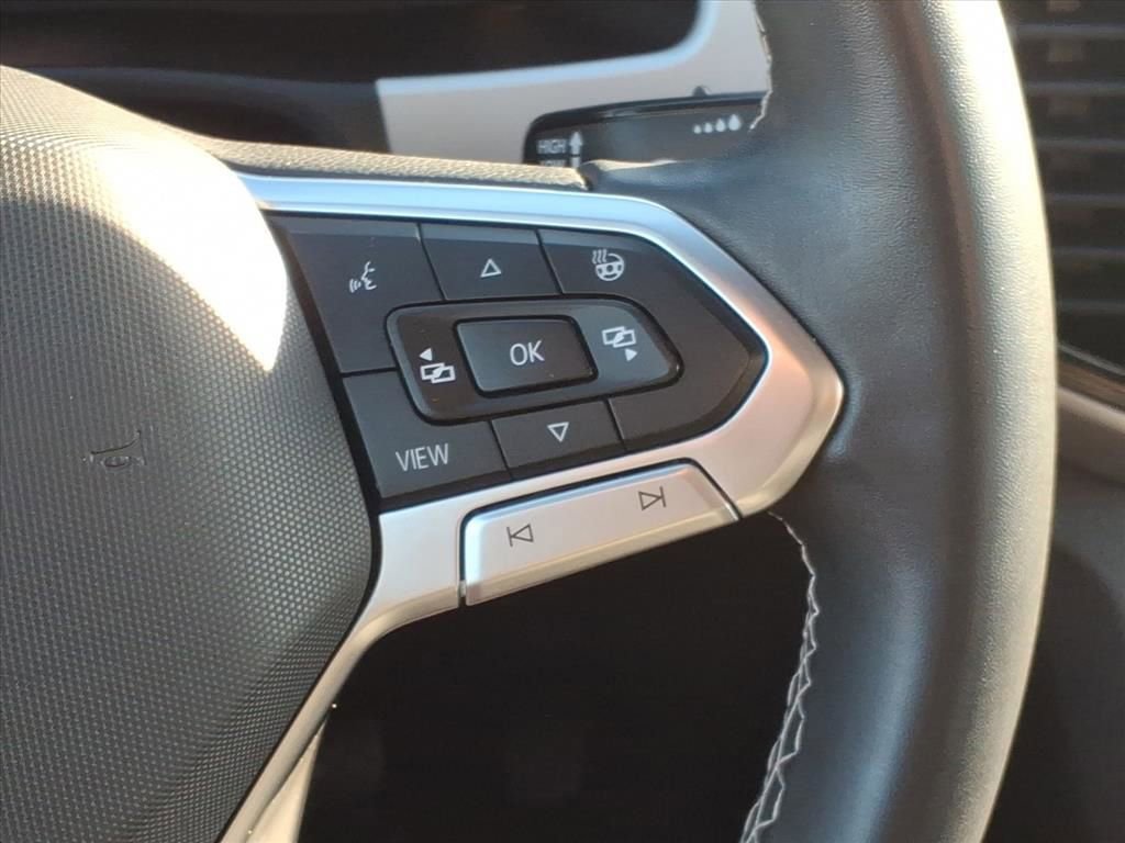 Used 2021 Volkswagen Atlas Cross Sport SEL Premium w/ Cross Sport MDO Package image 11