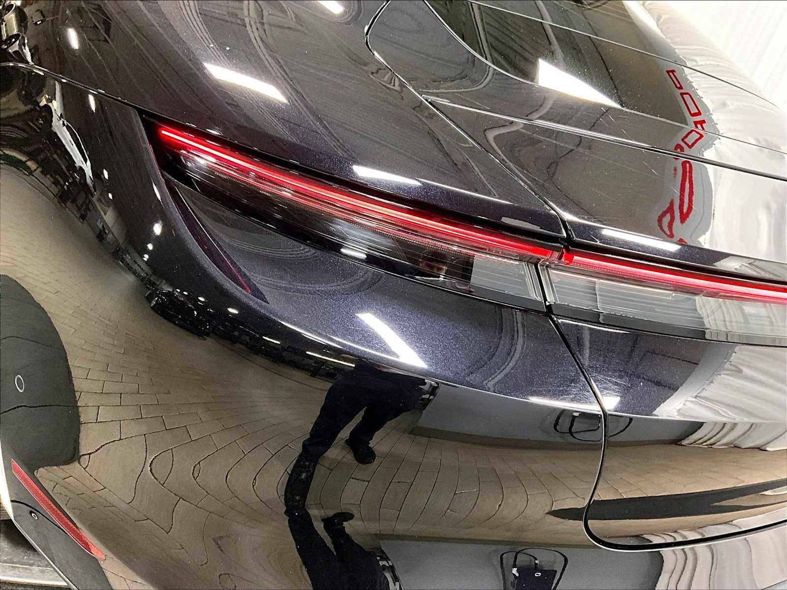 Used 2020 Porsche Taycan Turbo image 35