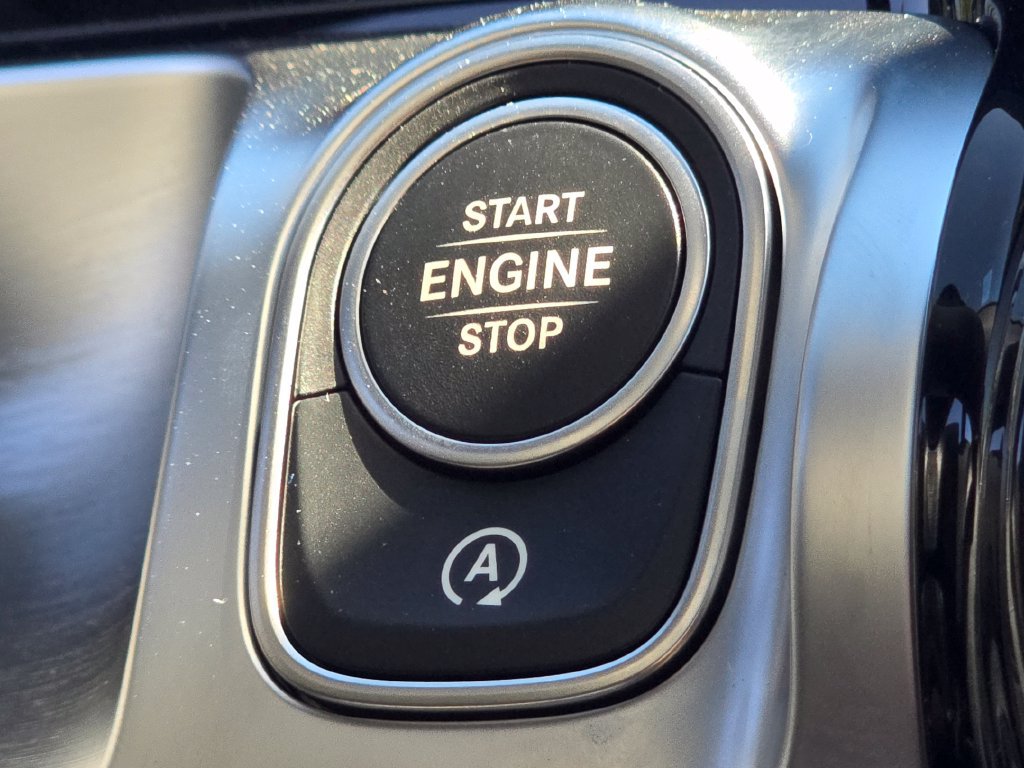 New 2026 Mercedes-Benz GLB 250 4MATIC image 37