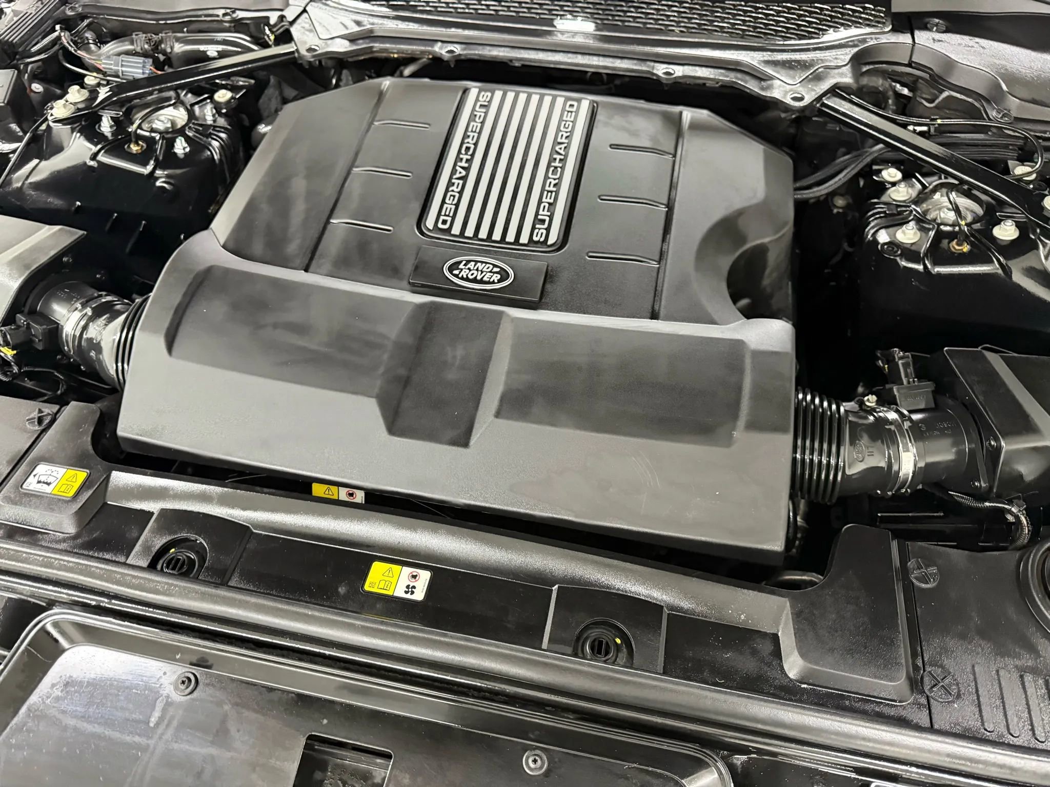 Used 2016 Land Rover Range Rover Sport HSE image 50