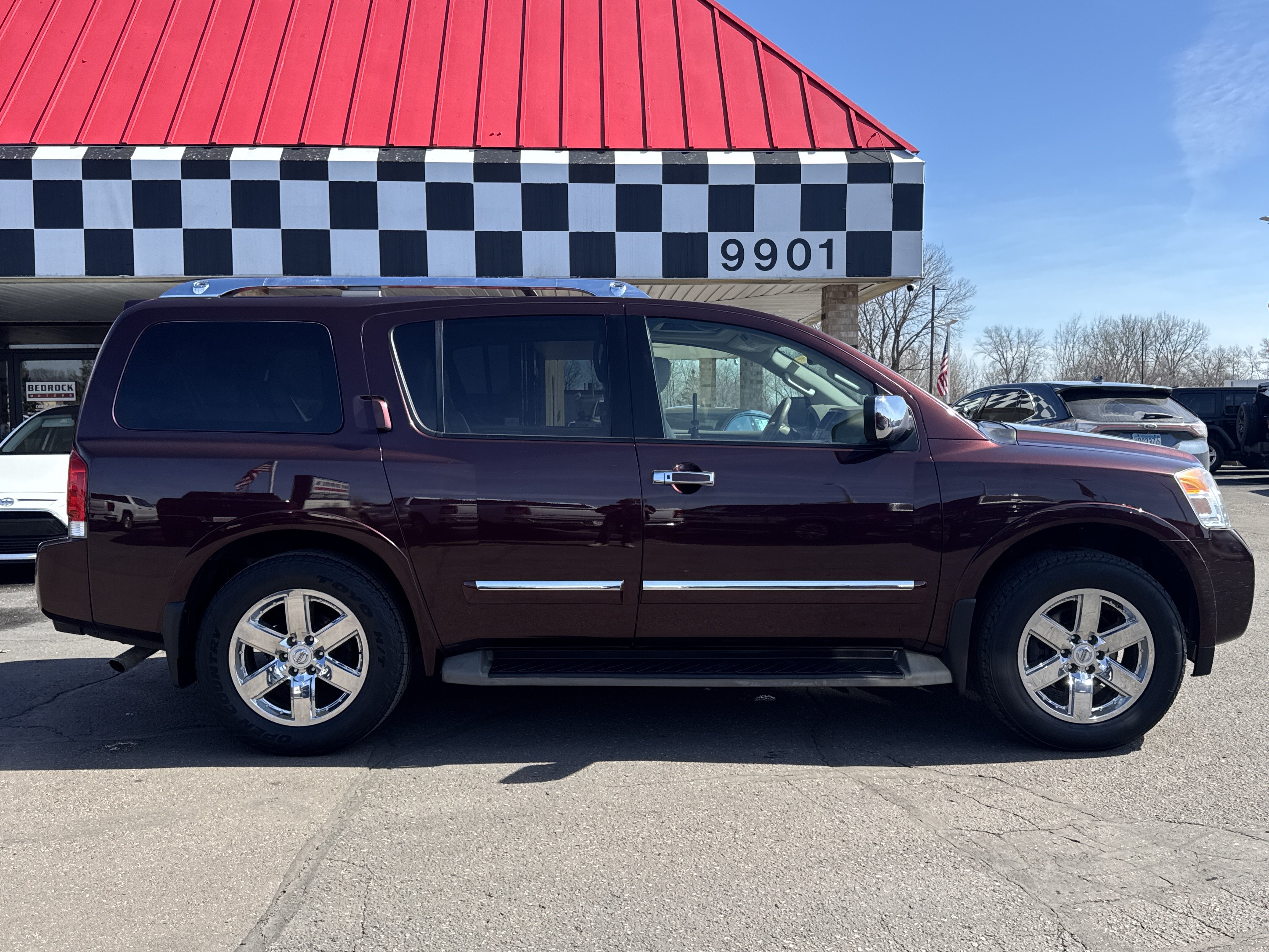 Used 2013 Nissan Armada Platinum AWD/4WD image 8