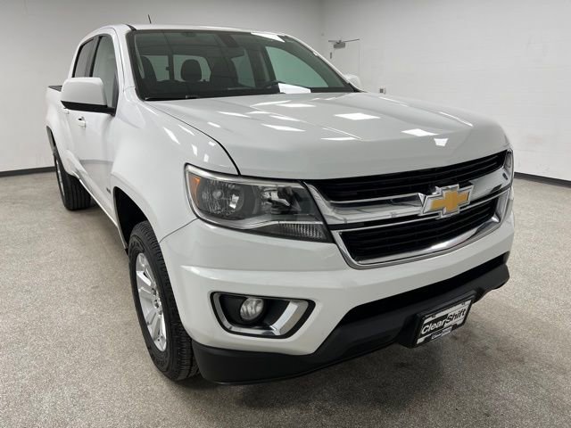 Used 2016 Chevrolet Colorado LT w/ LT Convenience Package image 2