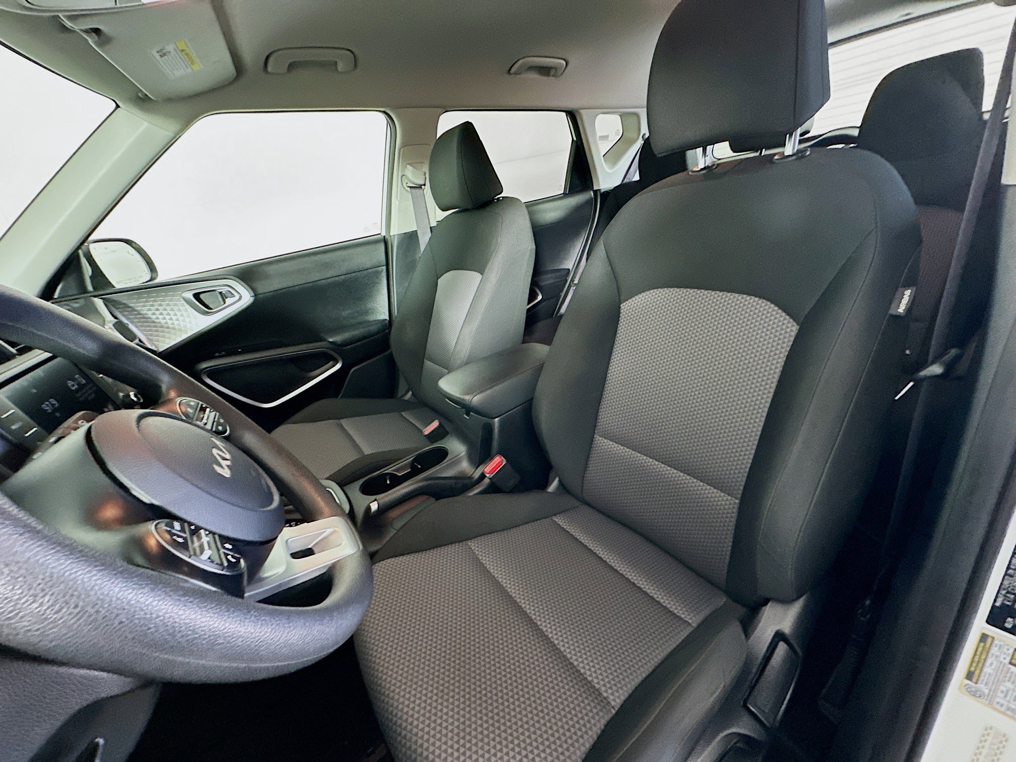 Used 2024 Kia Soul LX w/ Option Group 015 image 13