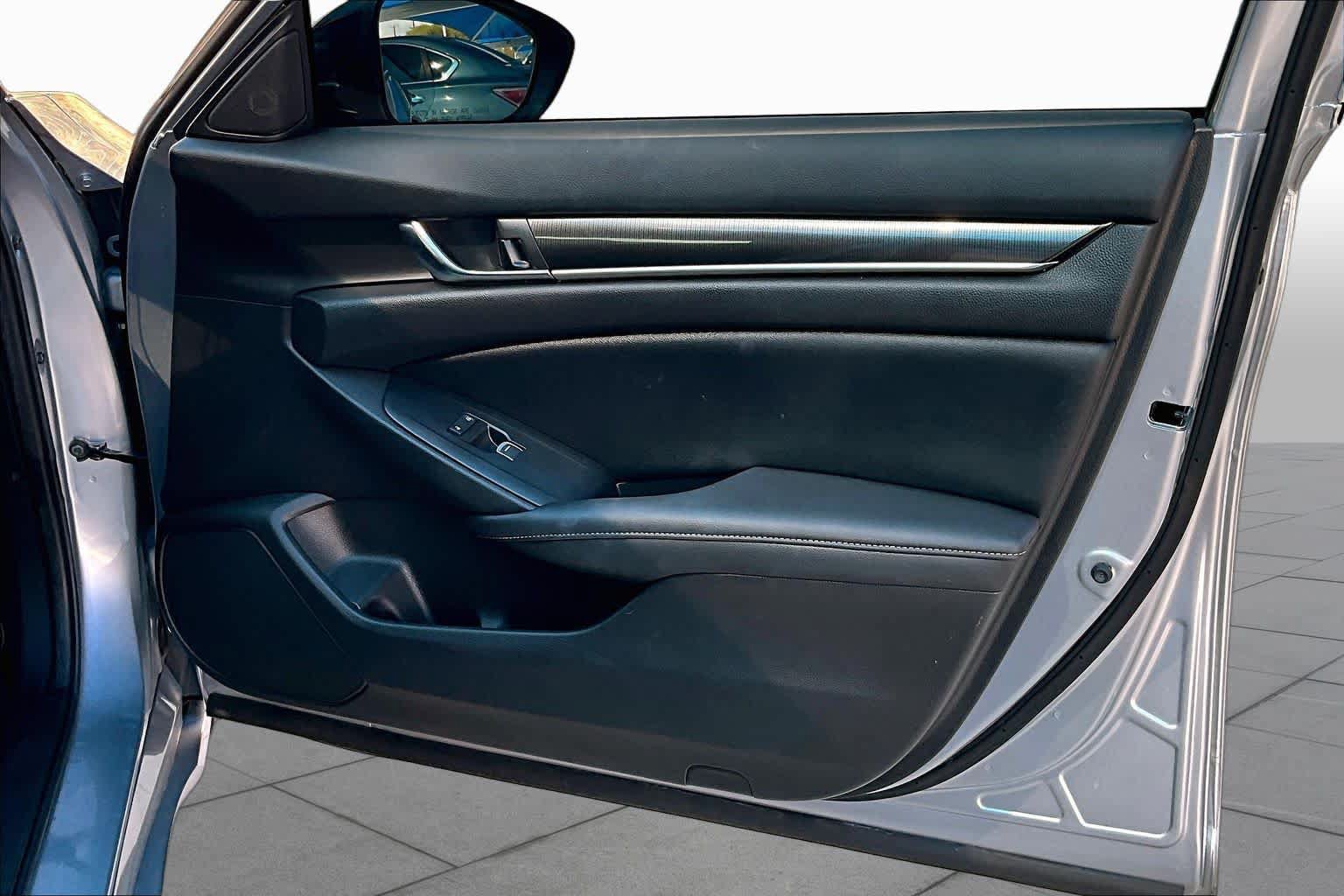 Used 2021 Honda Accord Sport image 21