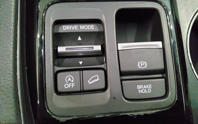 Used 2023 Honda Pilot Touring image 34