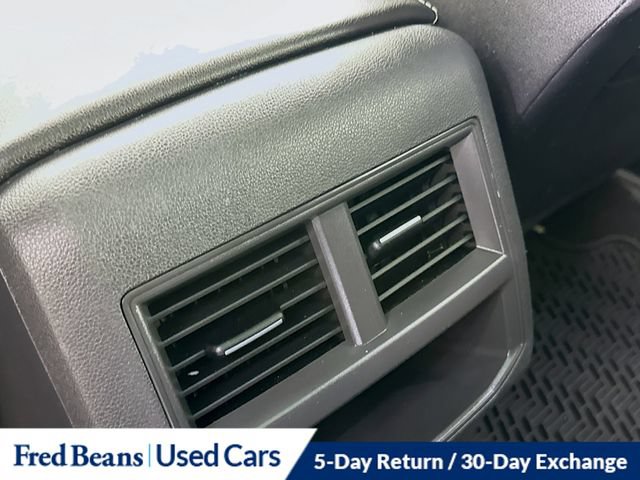 Used 2023 Volkswagen Atlas Cross Sport SEL AWD/4WD image 28