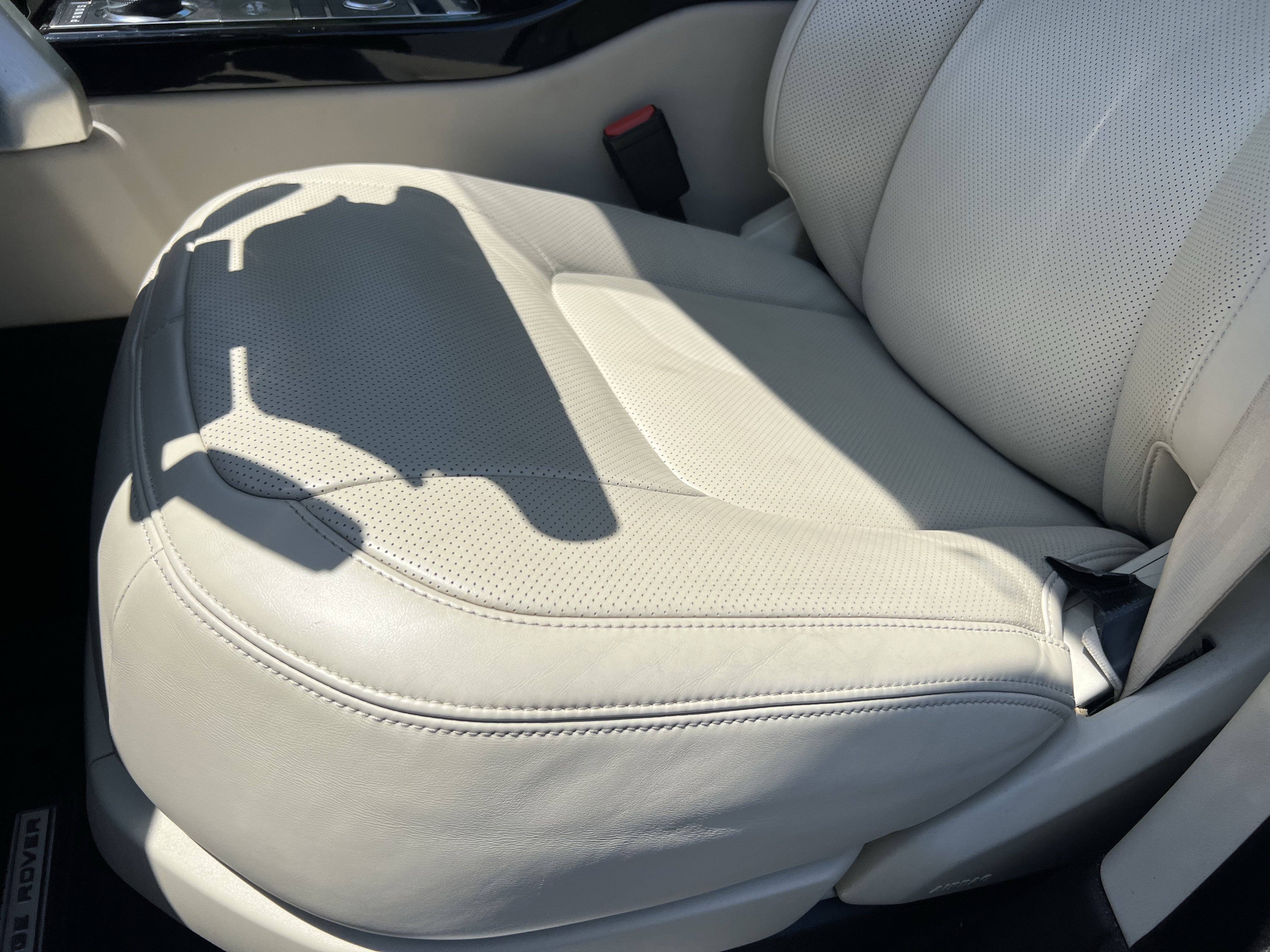 Certified 2022 Land Rover Range Rover Westminster Edition AWD/4WD image 18