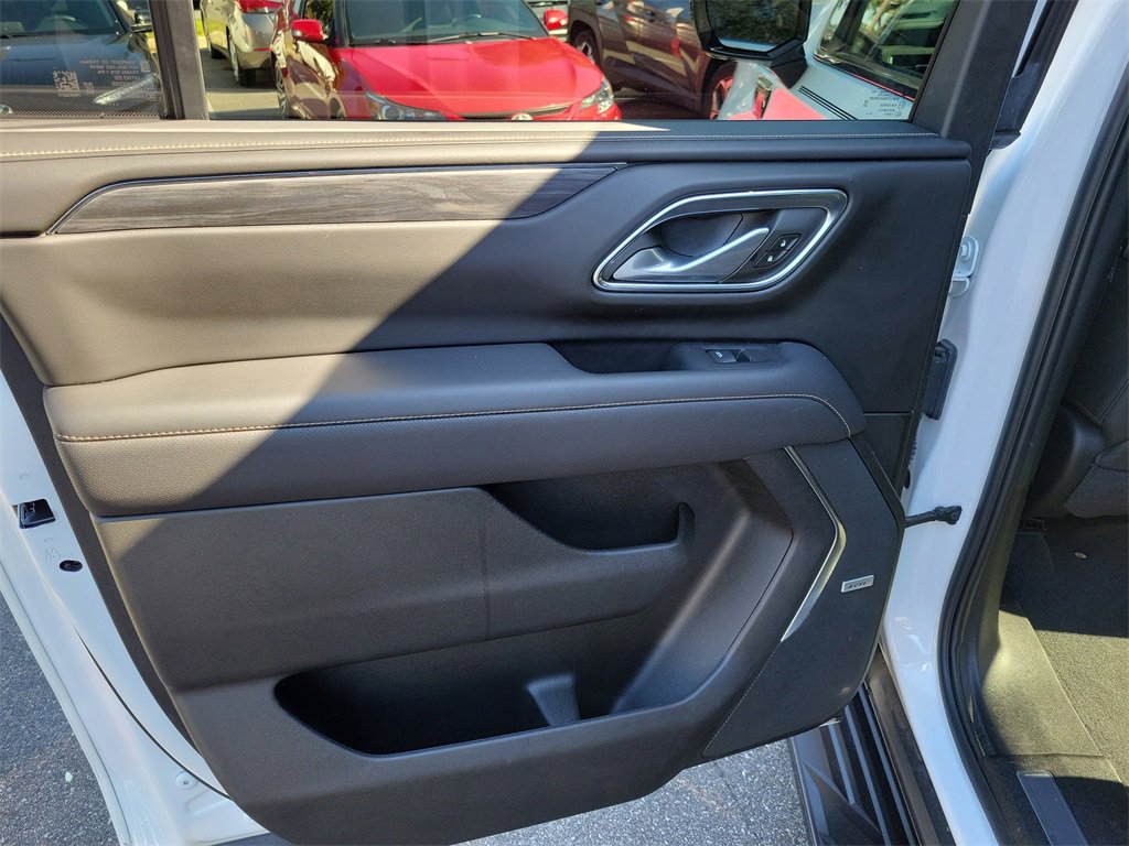 Certified 2023 GMC Yukon XL SLT image 43