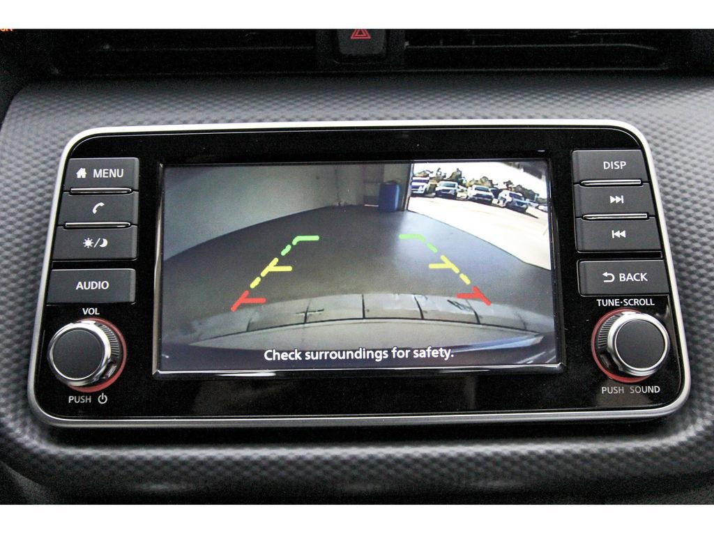 Certified 2025 Nissan Kicks Play S image 21