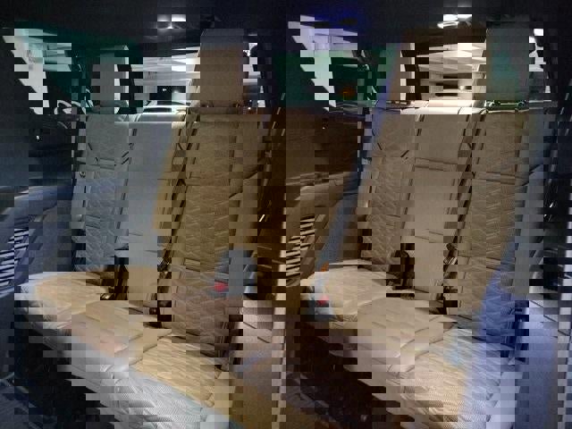 Certified 2022 Cadillac Escalade Premium Luxury image 14