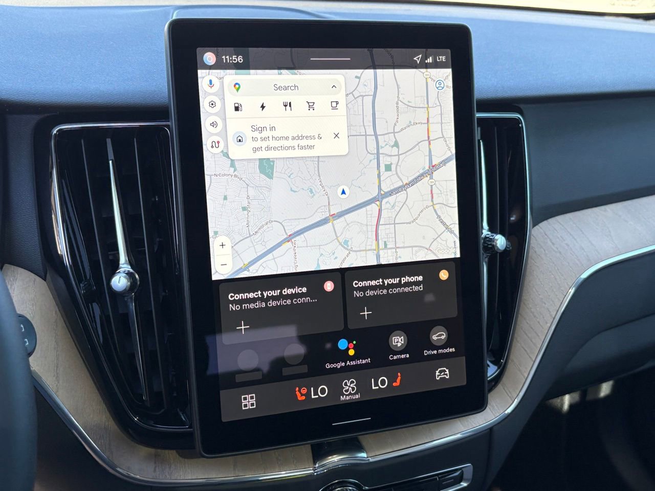 New 2026 Volvo XC60 T8 Plus w/ Protection Package Premier AWD/4WD image 16