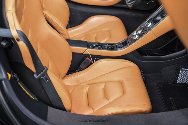 Used 2013 McLaren MP4-12C Spider RWD image 39