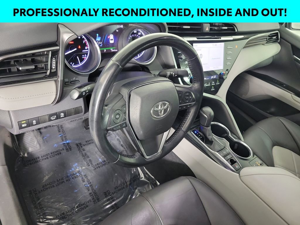 Certified 2019 Toyota Camry XLE FWD image 7